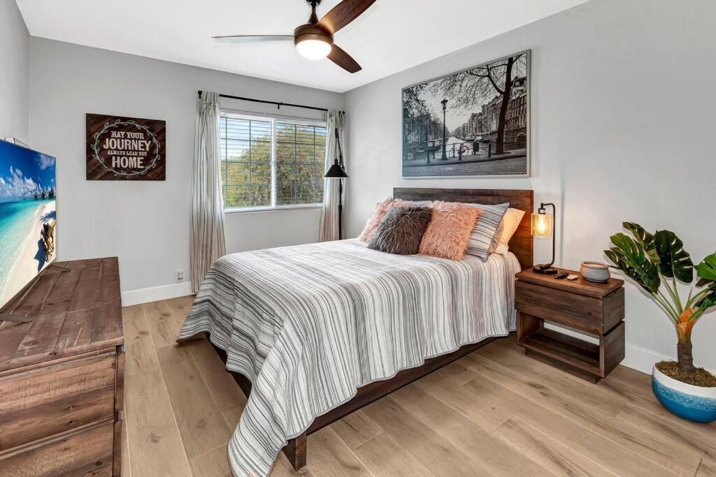 Huntington Beach, Ac, Pool, Hot Tub, Detached Office, Close To Beach, Outside Entertaining Area Buitenkant foto