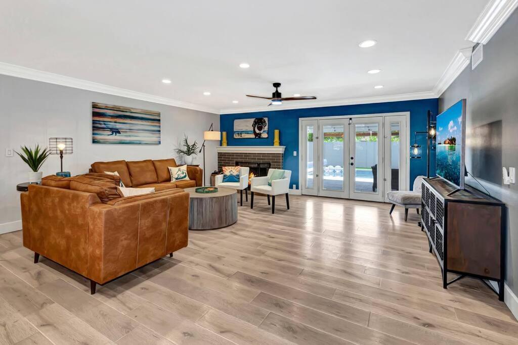 Huntington Beach, Ac, Pool, Hot Tub, Detached Office, Close To Beach, Outside Entertaining Area Buitenkant foto