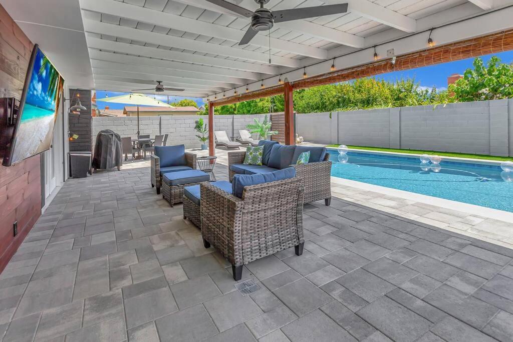 Huntington Beach, Ac, Pool, Hot Tub, Detached Office, Close To Beach, Outside Entertaining Area Buitenkant foto