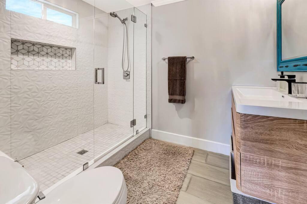 Huntington Beach, Ac, Pool, Hot Tub, Detached Office, Close To Beach, Outside Entertaining Area Buitenkant foto