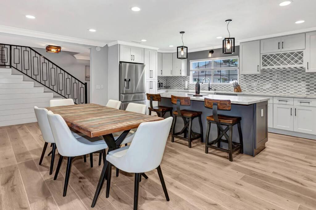 Huntington Beach, Ac, Pool, Hot Tub, Detached Office, Close To Beach, Outside Entertaining Area Buitenkant foto