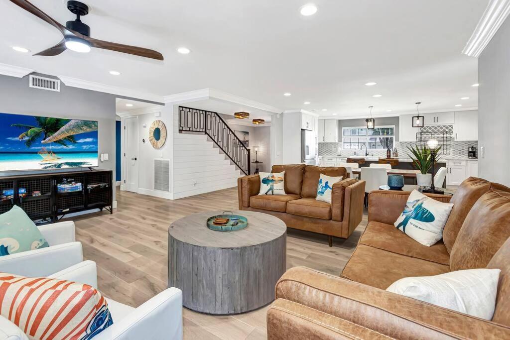 Huntington Beach, Ac, Pool, Hot Tub, Detached Office, Close To Beach, Outside Entertaining Area Buitenkant foto