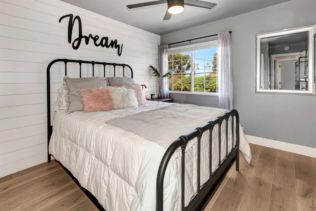 Huntington Beach, Ac, Pool, Hot Tub, Detached Office, Close To Beach, Outside Entertaining Area Buitenkant foto